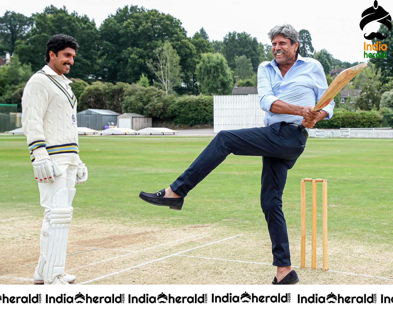 Ranveer Singh meets Kapil Dev