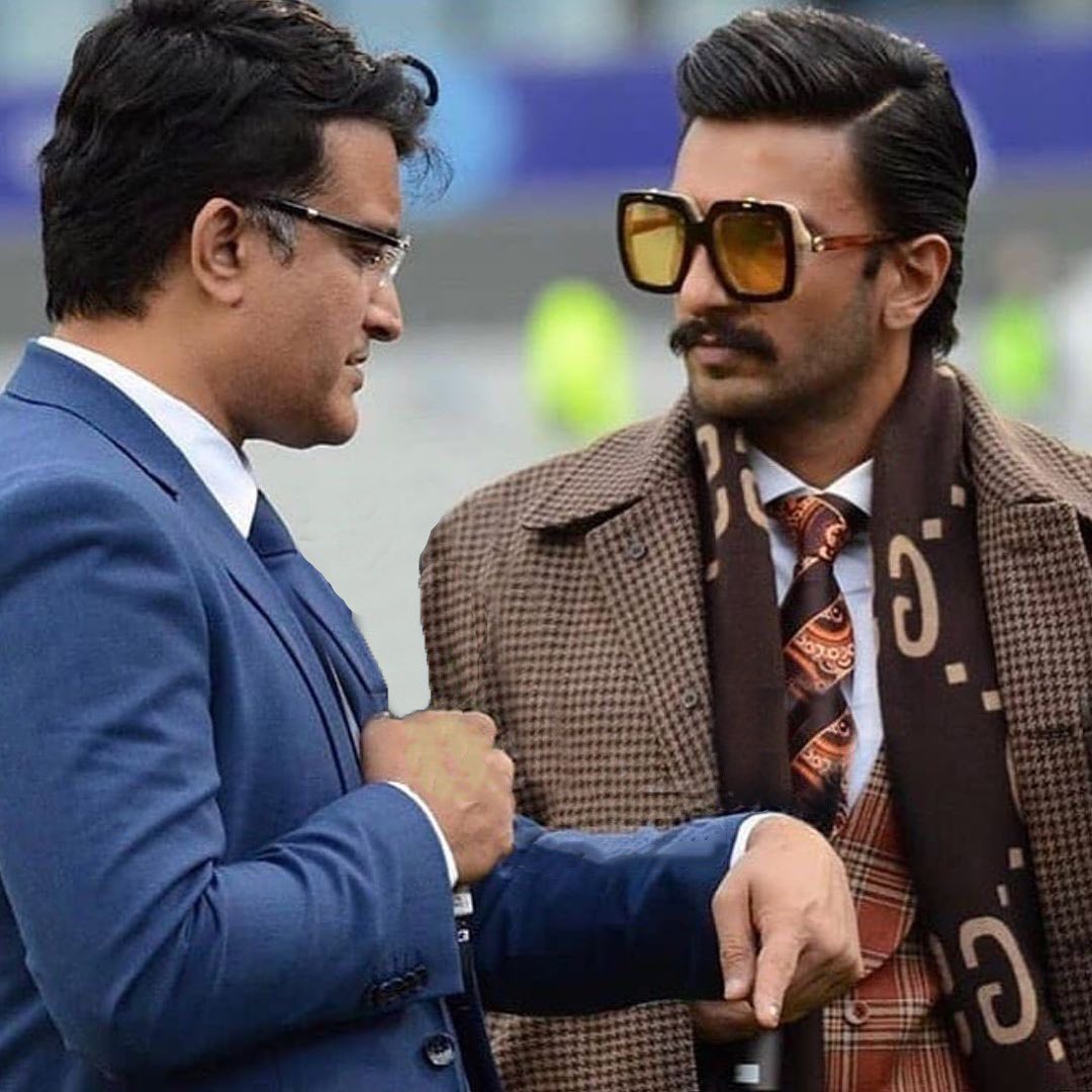 Ranveer Singh With Older Generation Cricket Player At ICC Cricket World Cup