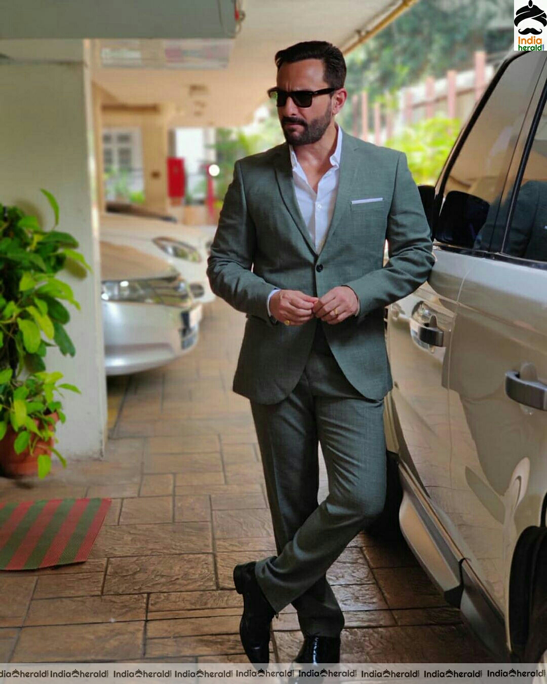 Saif Ali Khan At Set For The Trailer Launch Of Tanhaji The Unsung Warrier