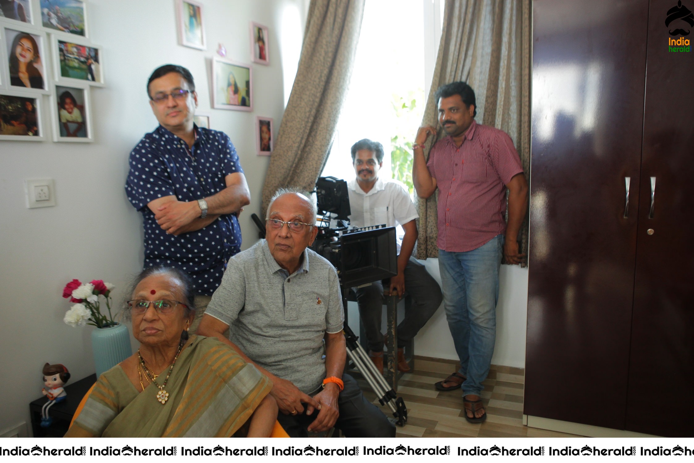 Senior Director SINGEETHAM garu at VALLIDHARI MADHYA movie sets STILLS Set 2