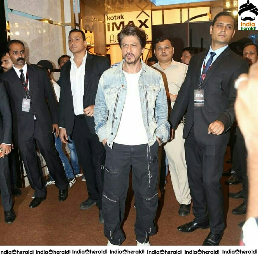 Shah Rukh Khan And Emraan Hashmi At The Screening Of Bard Of Blood