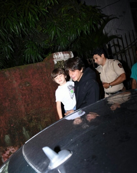 Shah Rukh Khan Spotted With His Son AbRam Khan