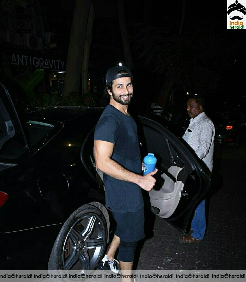 Shahid Kapoor after sweating at the gym