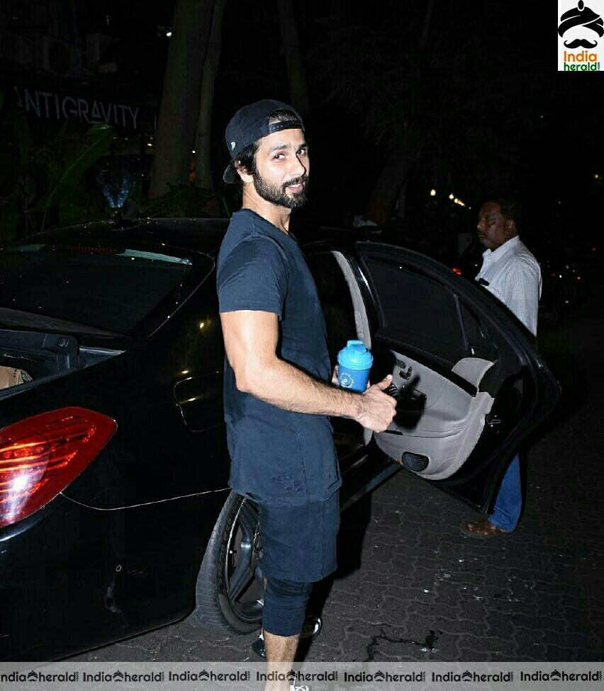 Shahid Kapoor after sweating at the gym