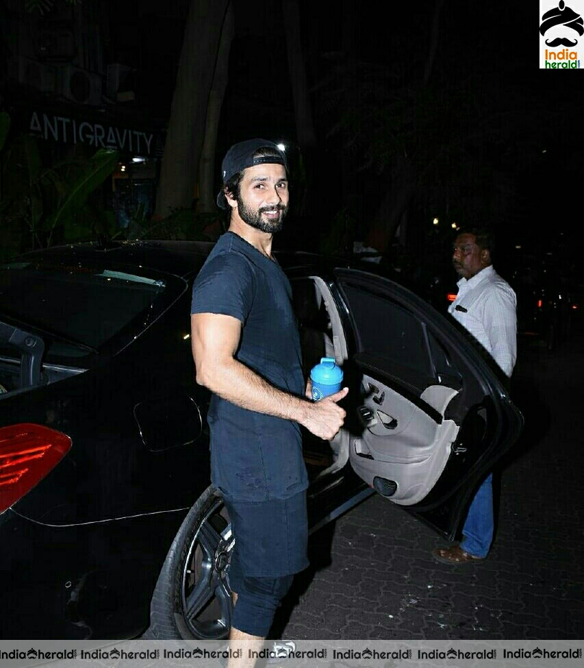 Shahid Kapoor after sweating at the gym