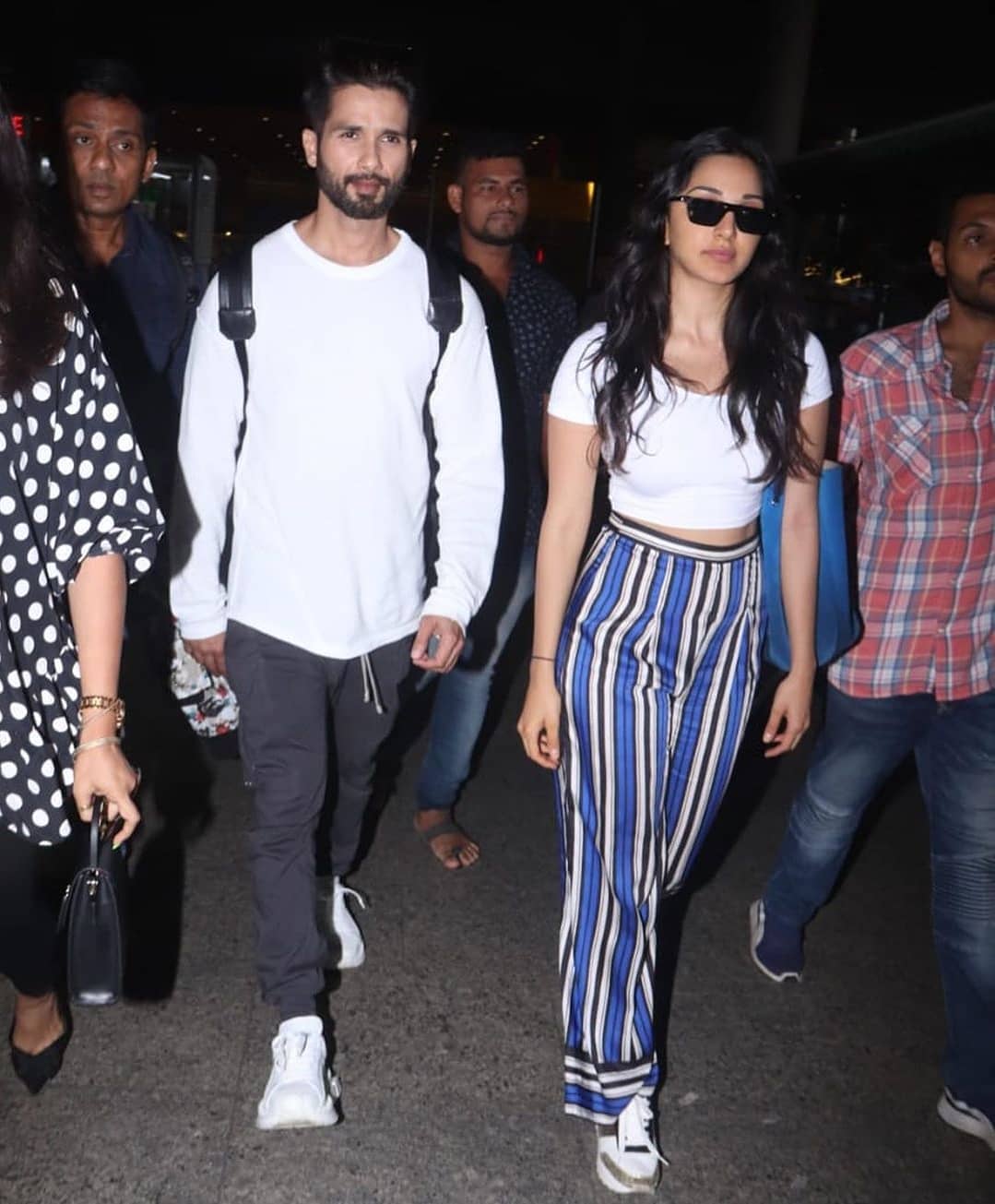 Shahid Kapoor And Kiara Advani Spotted At Delhi Airport