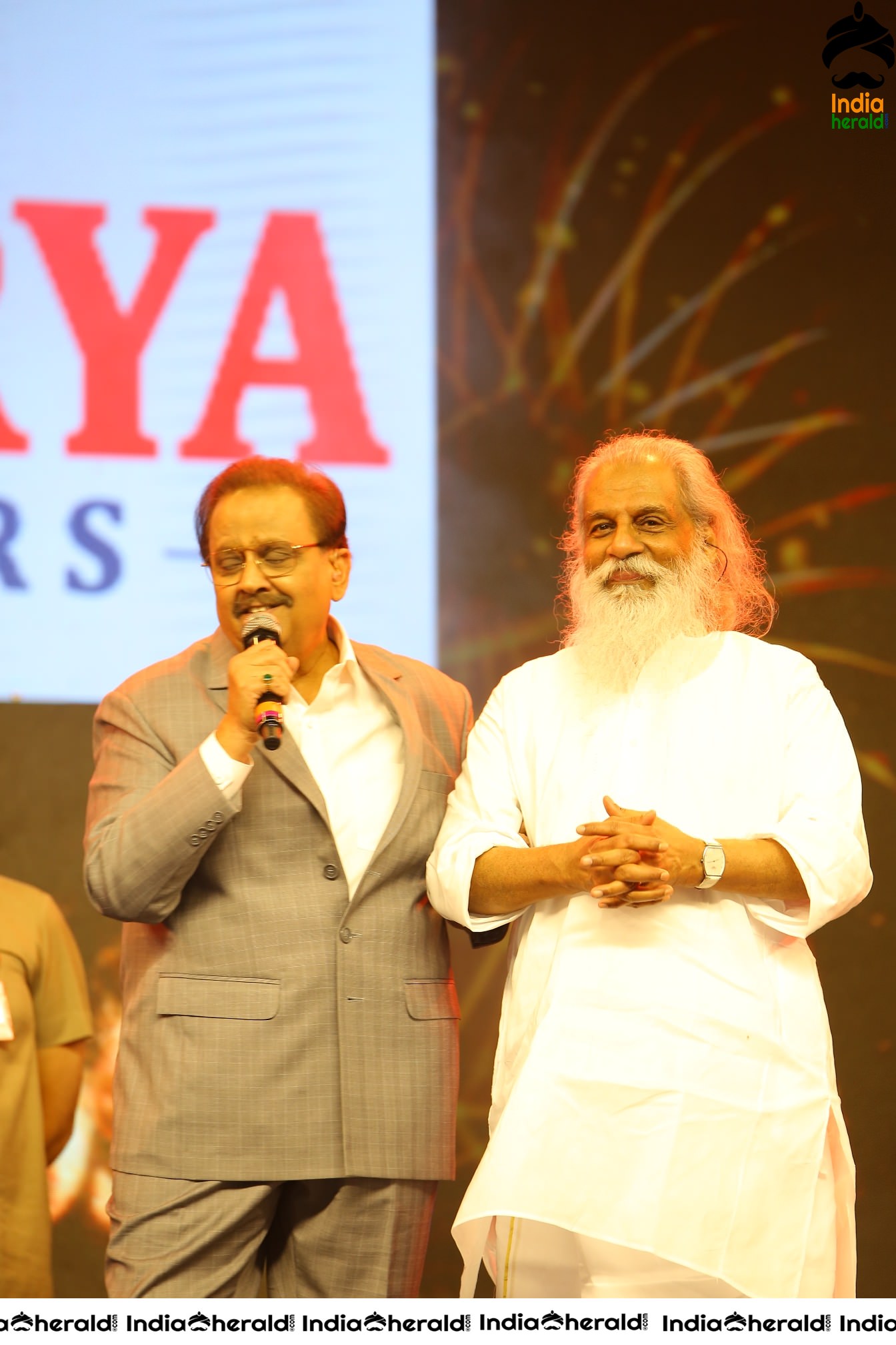 Singer Jesudas with other Legendary Singers at Legends Show Photos