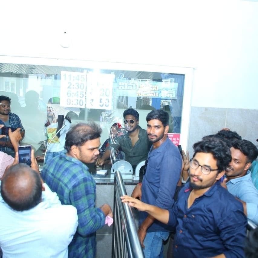 Sundeep Kishan And Anya Singh Visit Theatre And Distribute Tickets