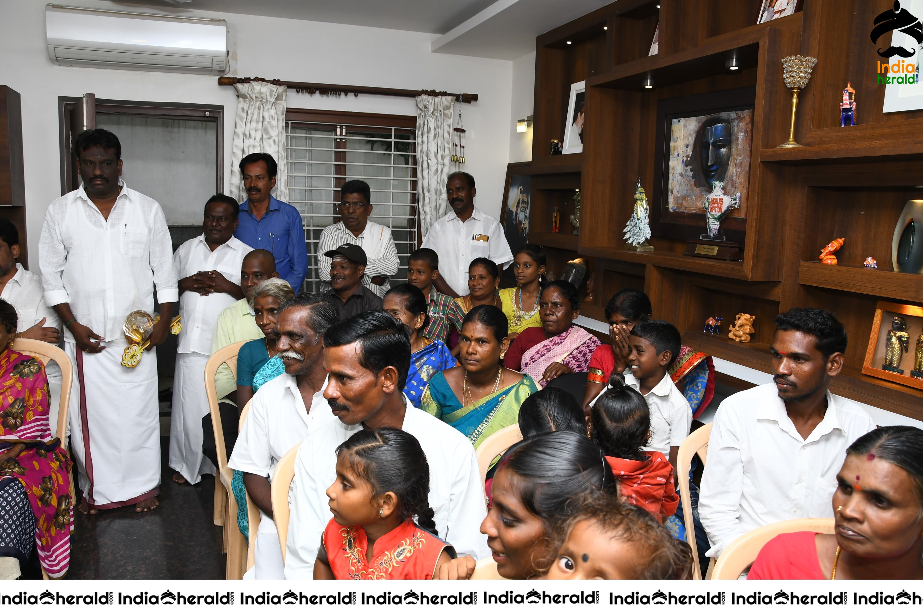 Super Star Rajini distribute Free Homes to the people who lost everything in Gaja Cyclone Set 1