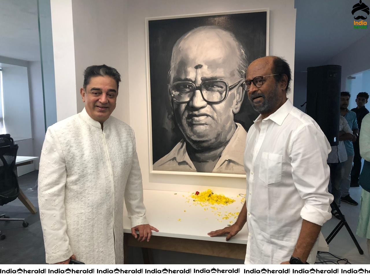 Super Star Rajinikanth and Ulaganayagan Kamal Haasan unveiled the statue of Director K Balachandar Set 2