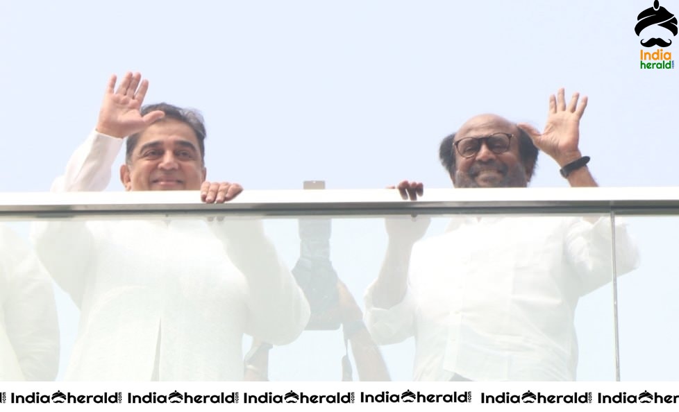 Super Star Rajinikanth and Ulaganayagan Kamal Haasan unveiled the statue of Director K Balachandar Set 2