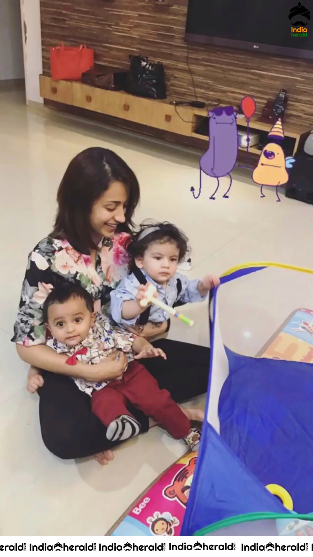 Trisha Latest Hot Personal Photos With Her Friends And family
