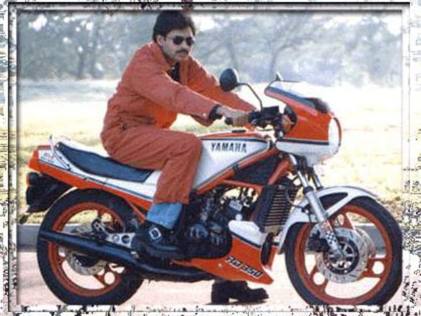 Unseen And Rare Photos Of Pawan Kalyan On His 48th Birthday Set 2