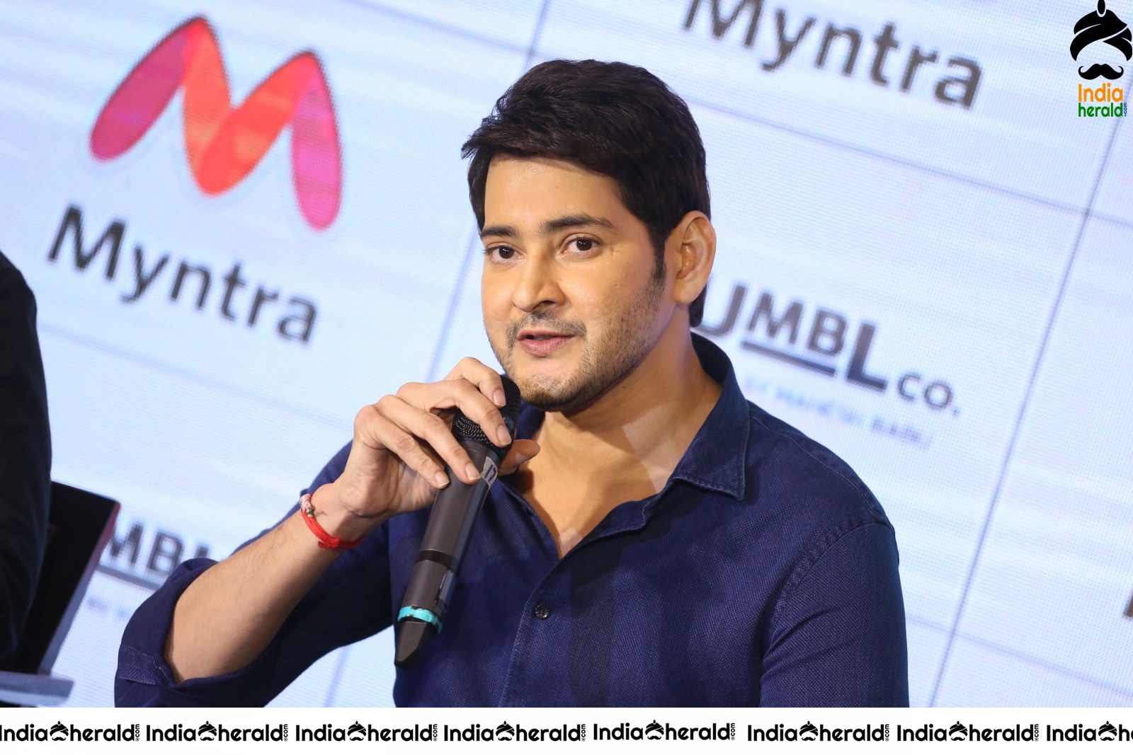 Various Looks of Mahesh Babu during the launch of his Apparell Brand Set 1