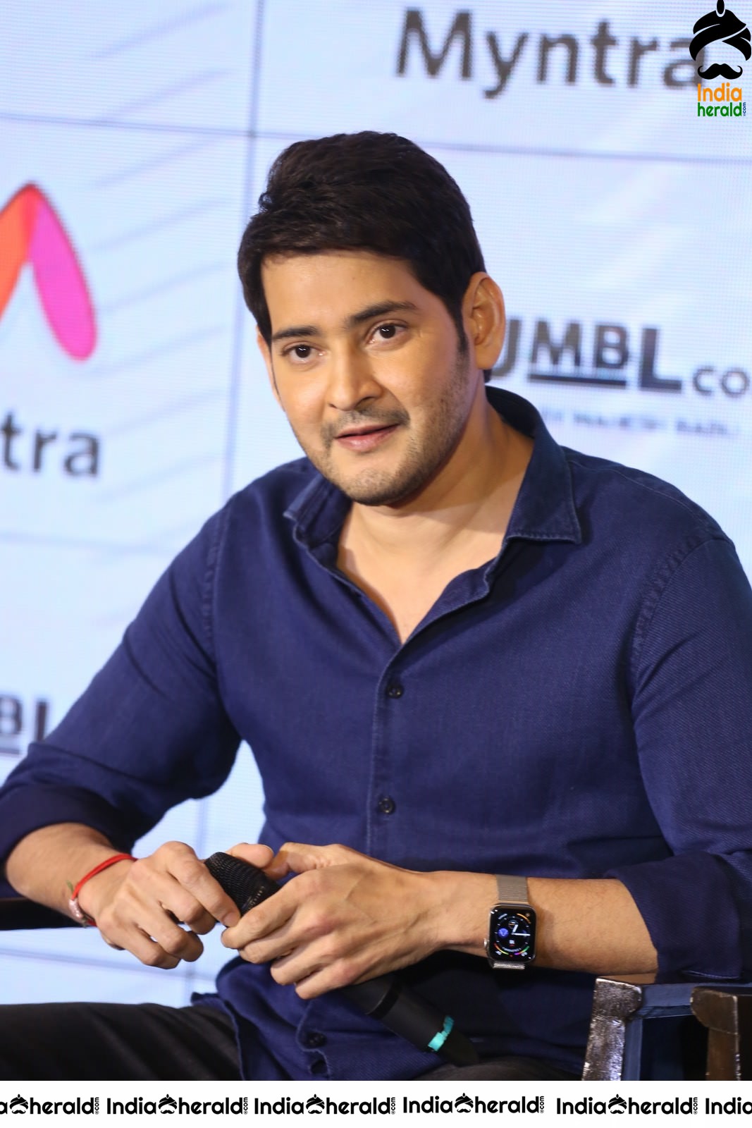 Various Looks of Mahesh Babu during the launch of his Apparell Brand Set 1