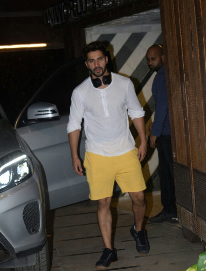 Varun Dhawan Seen At A Gym