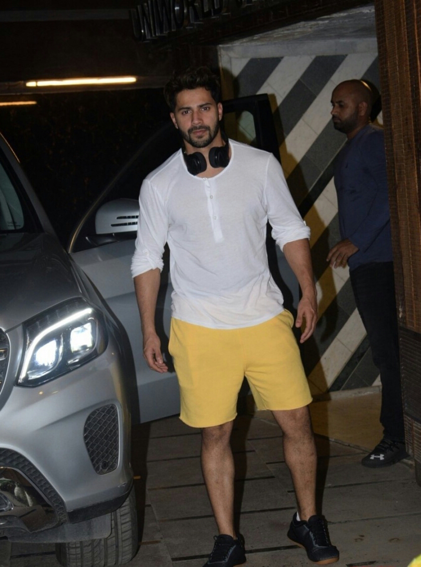 Varun Dhawan Seen At A Gym