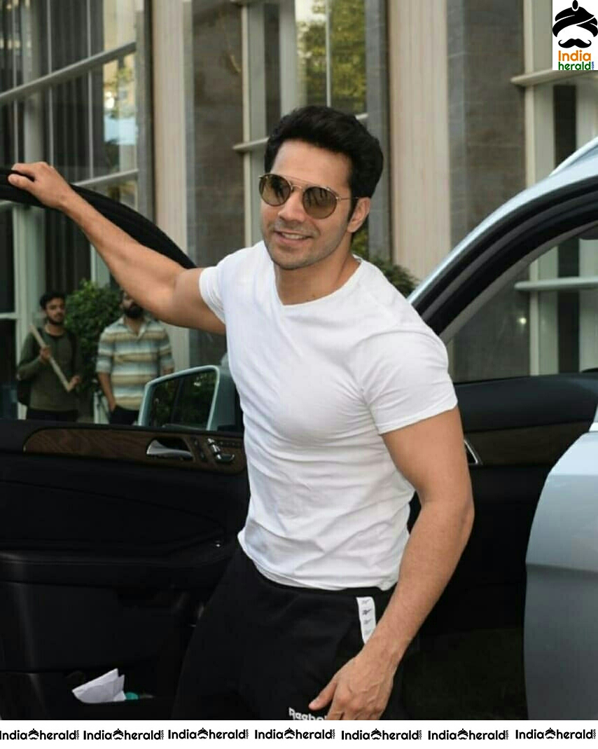 Varun Dhawan Spotted At Andheri