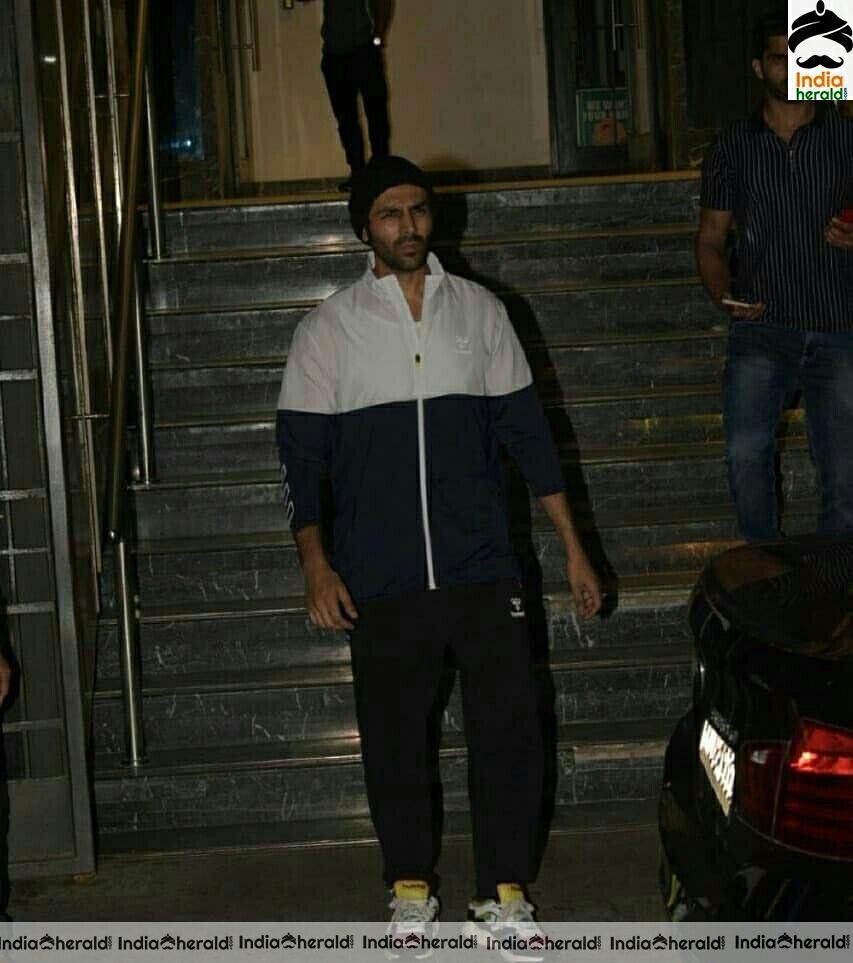 Varun Dhawan Spotted Outside At Bandra