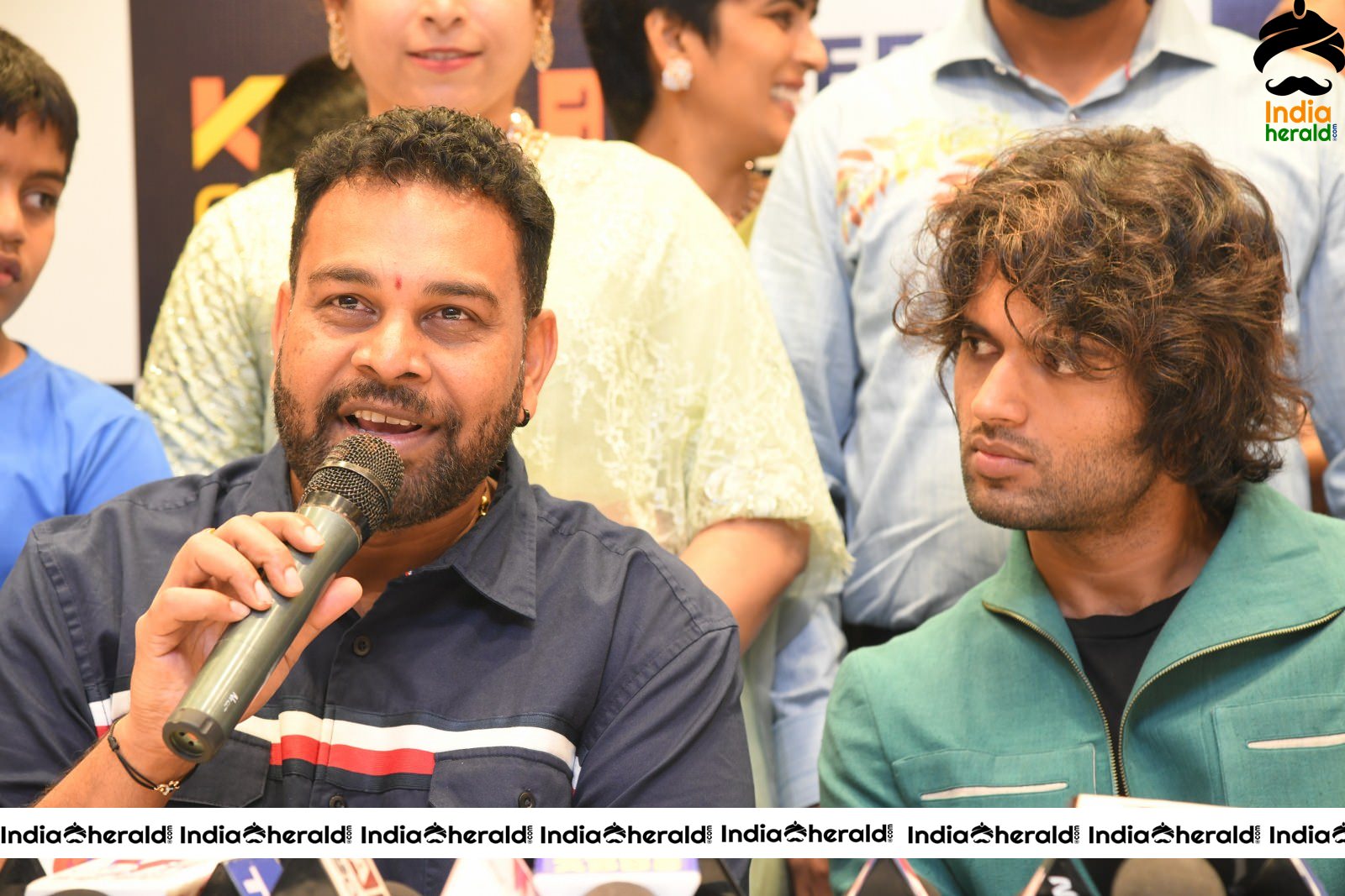 Vijay Devarakonda Launch KLM Shopping Mall Set 3