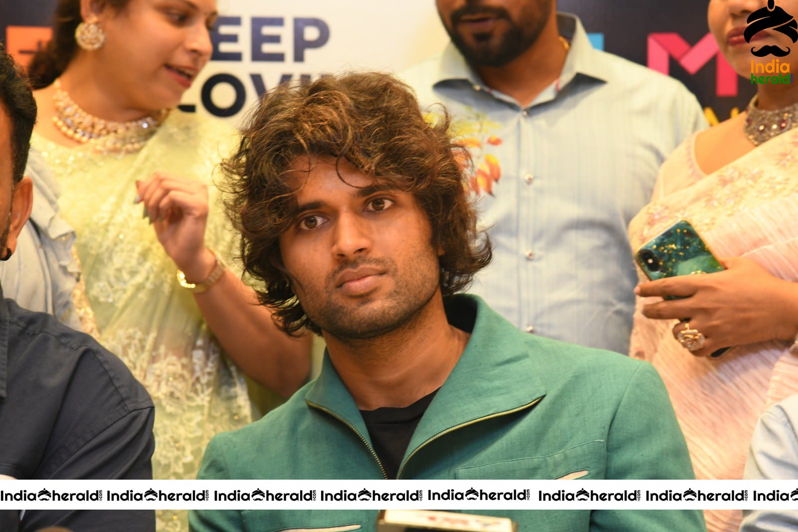 Vijay Devarakonda Launch KLM Shopping Mall Set 3