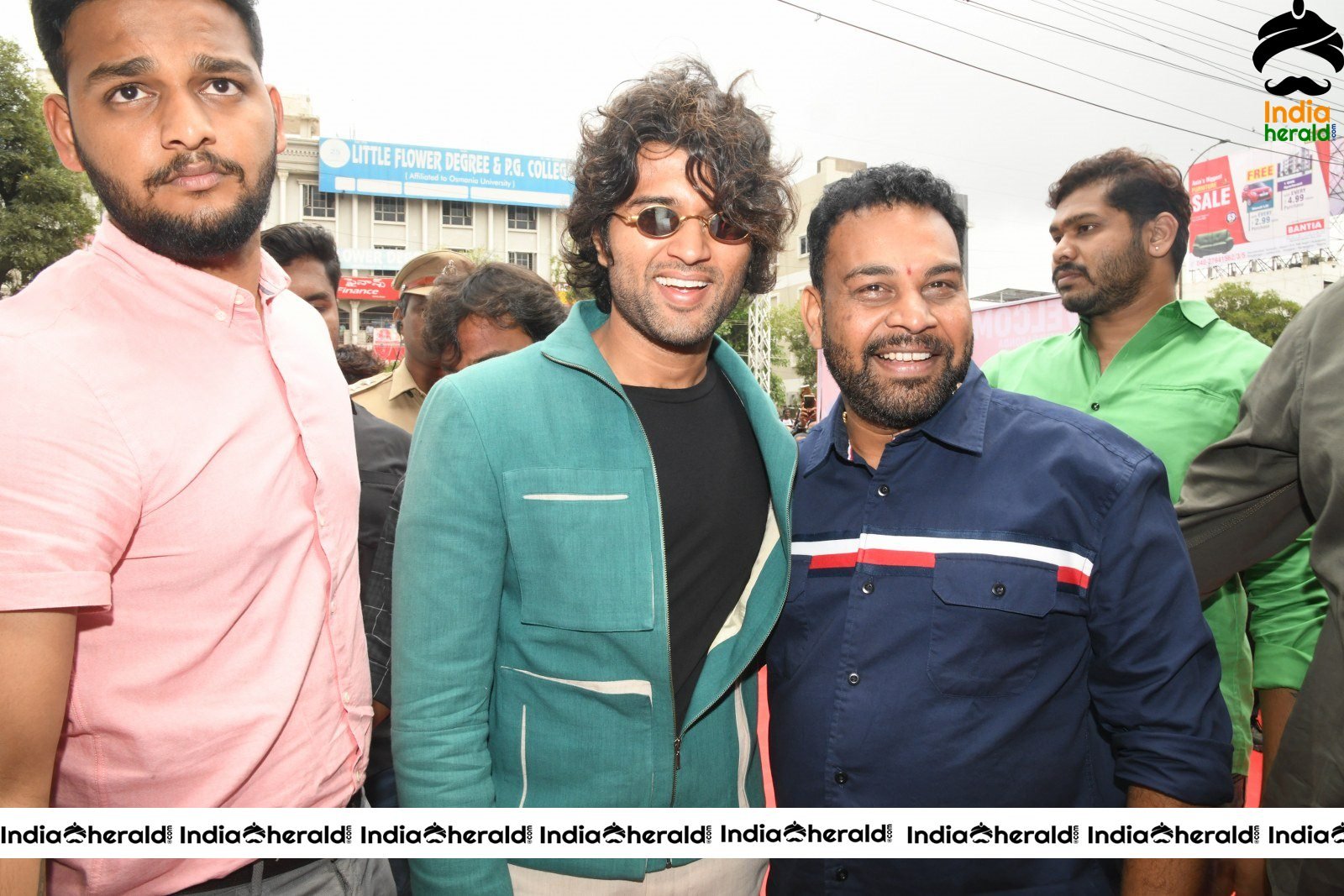 Vijay Devarakonda Launch KLM Shopping Mall Set 5