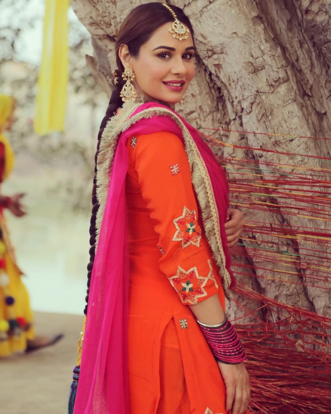 Actress Mandy Takhar Latest Images