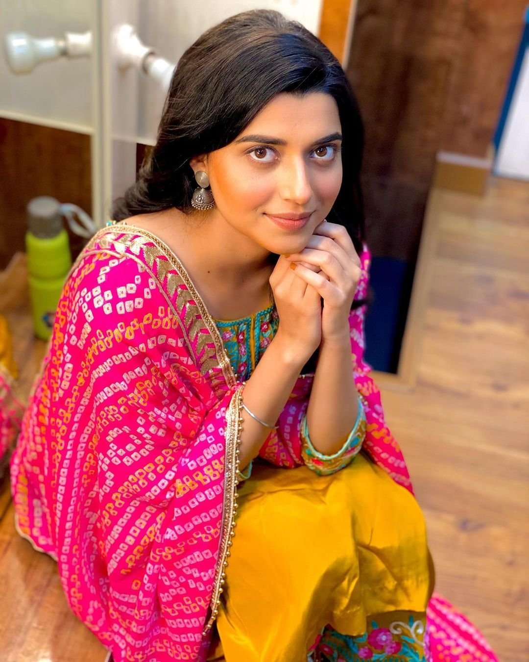 Actress Nimrat Khaira Latest Images