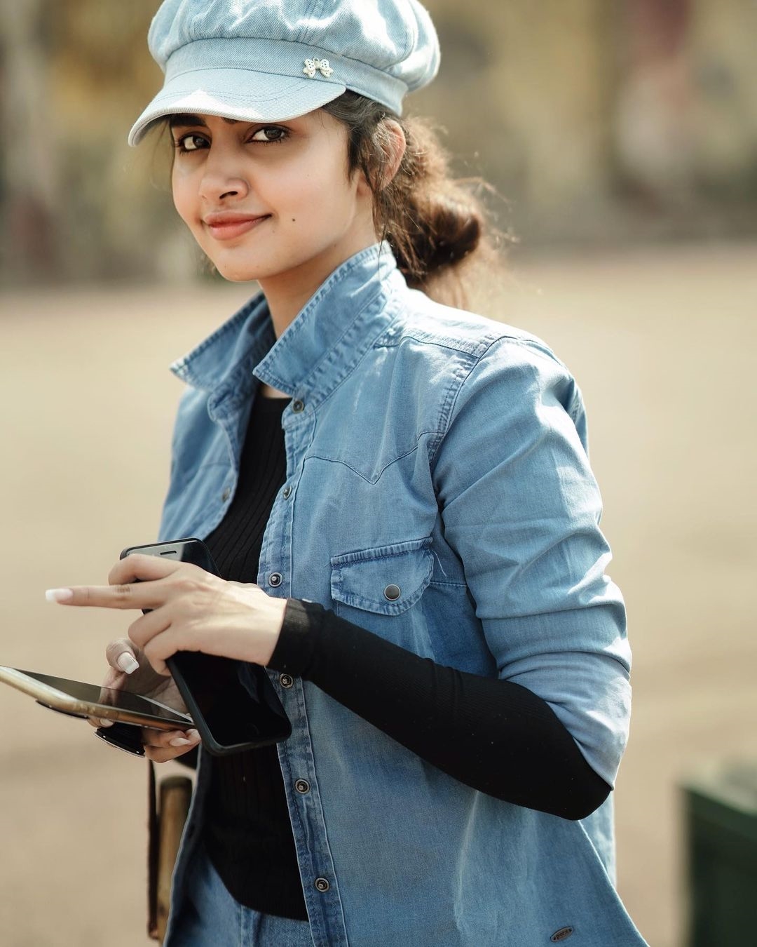 Anupama Parameswaran Cute Photos