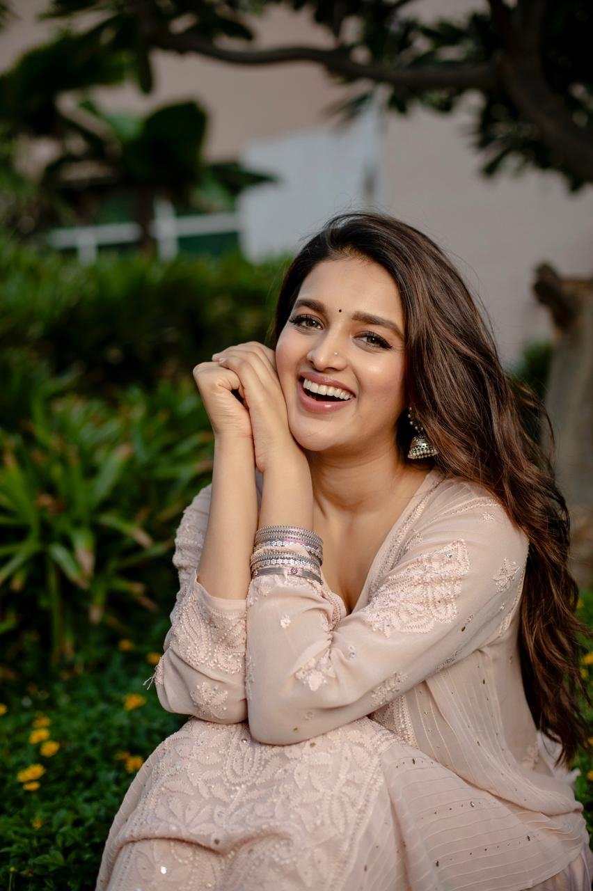 Gorgeous Nidhi Agerwal Latest Images