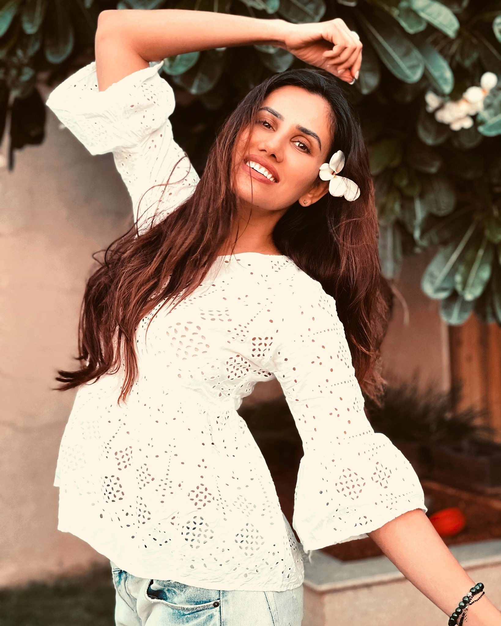 Sonalli seygall Hot Photos