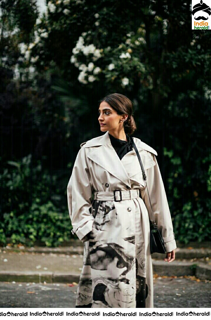 A Gorgeous Sonam Looking Like A British lady