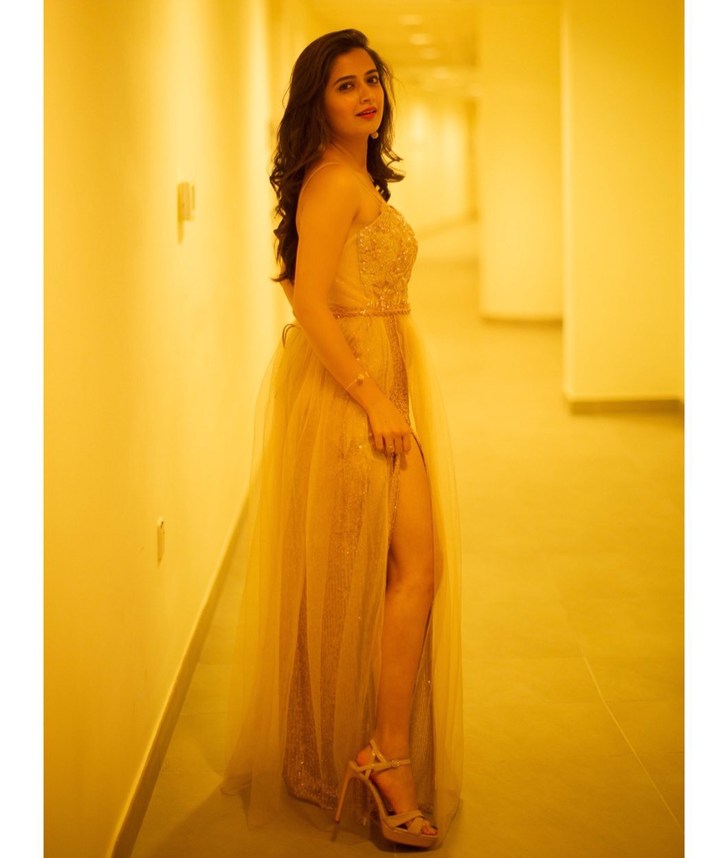 Aashika Rangnath latest images