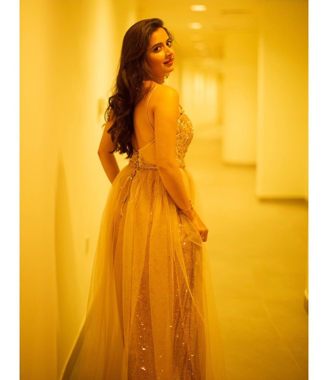 Aashika Rangnath latest images