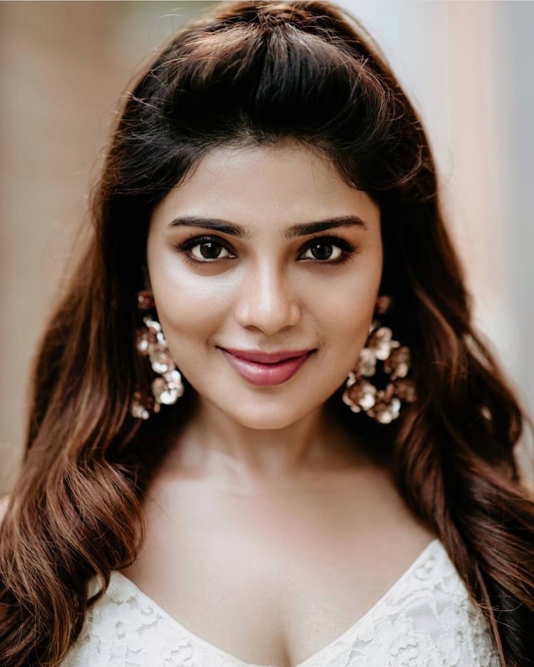 Aathmika Teasing Waistline Hot Photoshoot
