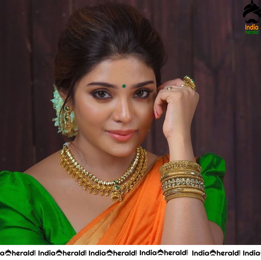 Actress Aathmika Latest HD Photoshoot Stills