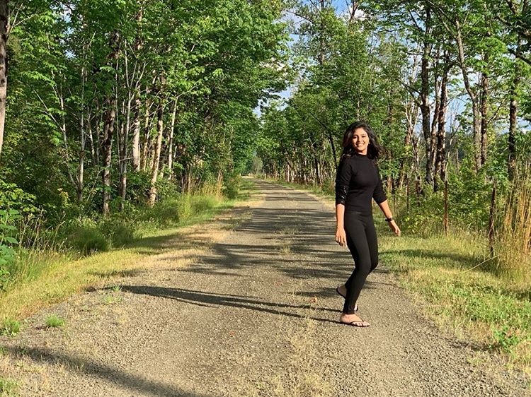 Actress Anjali latest images