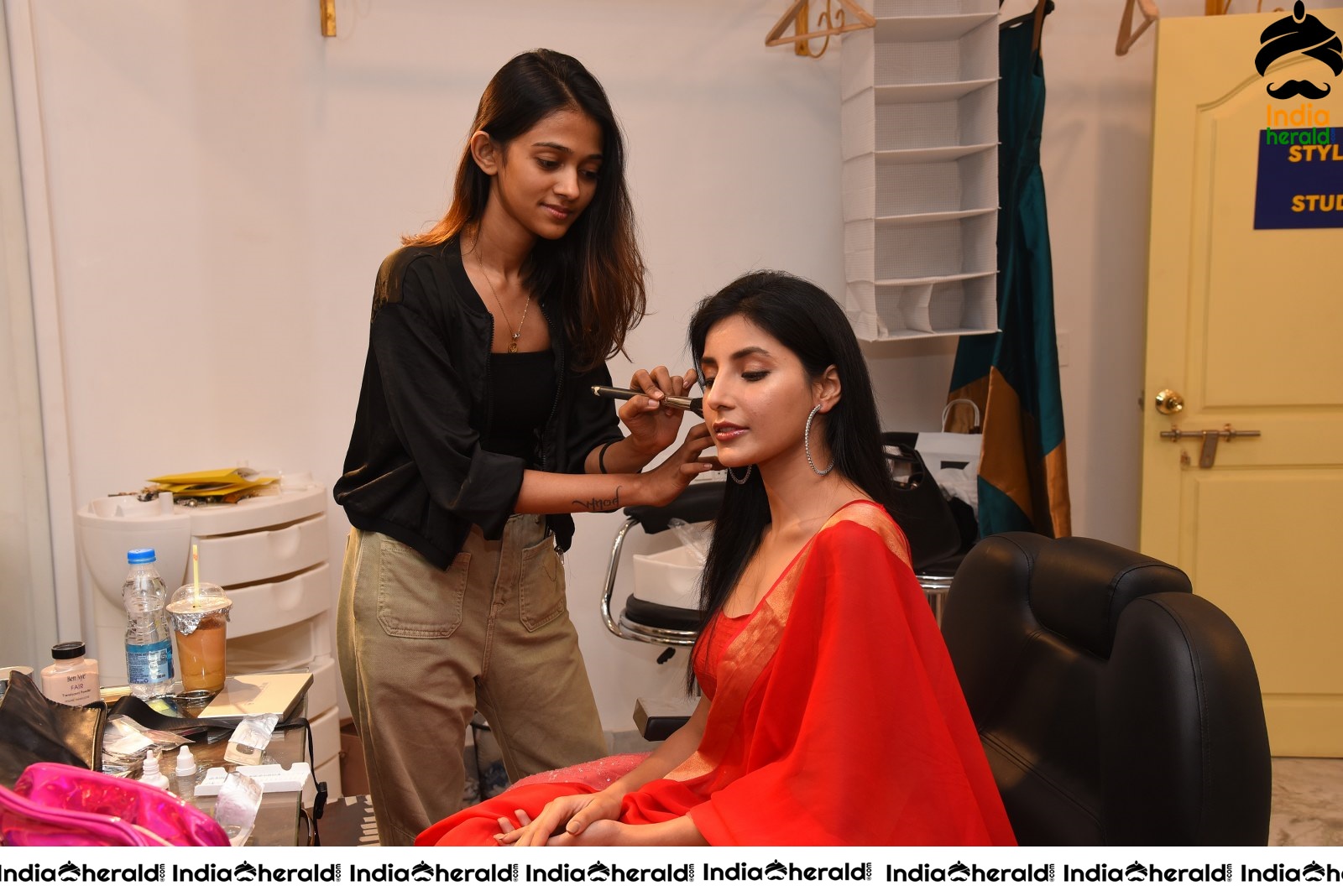 Actress Harshita Gaur gets Spa Treatment