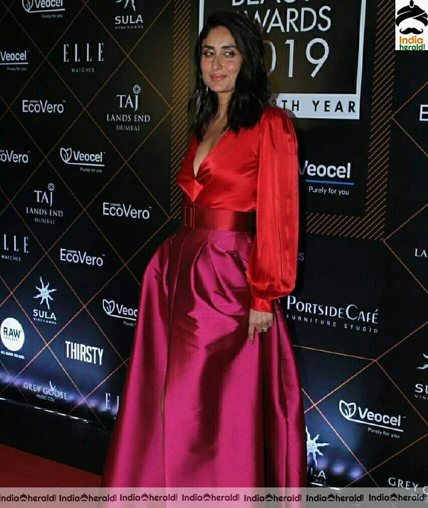 Actress Kareena Kapoor Hot Stills From Elle Beauty Awards 2019