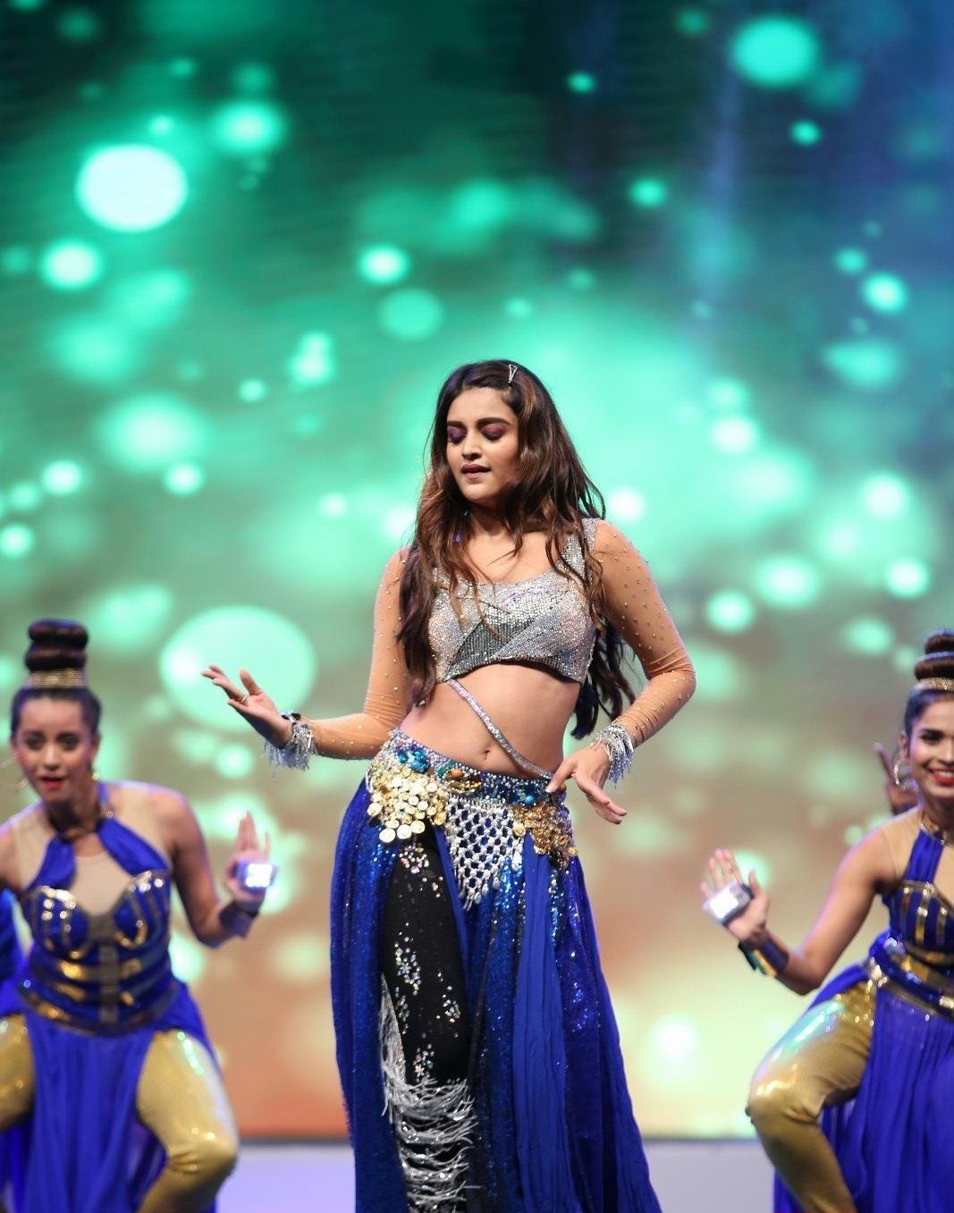 Actress Nidhhi Agerwal Hot Dance Stills From SIIMA Awards 2019 Set 1