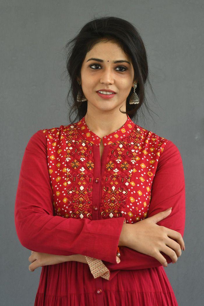 Actress Priyanka Jawalkar Cute Photos