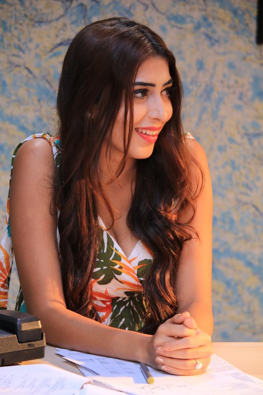 Actress Ruma sharma throwback adorable stills