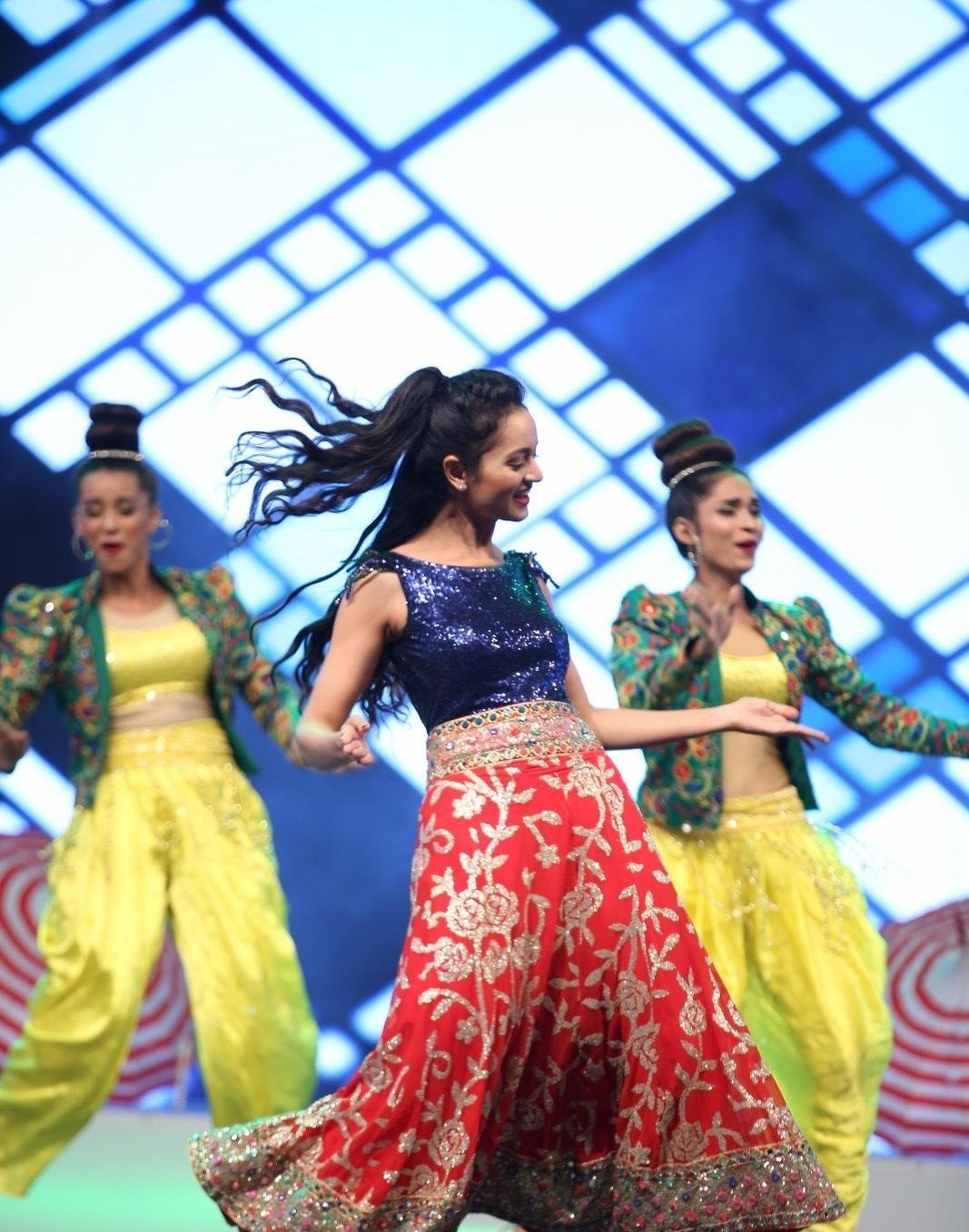 Actress Shanvi Srivastava Hot Dance Stills From Awards 2019 Set 2