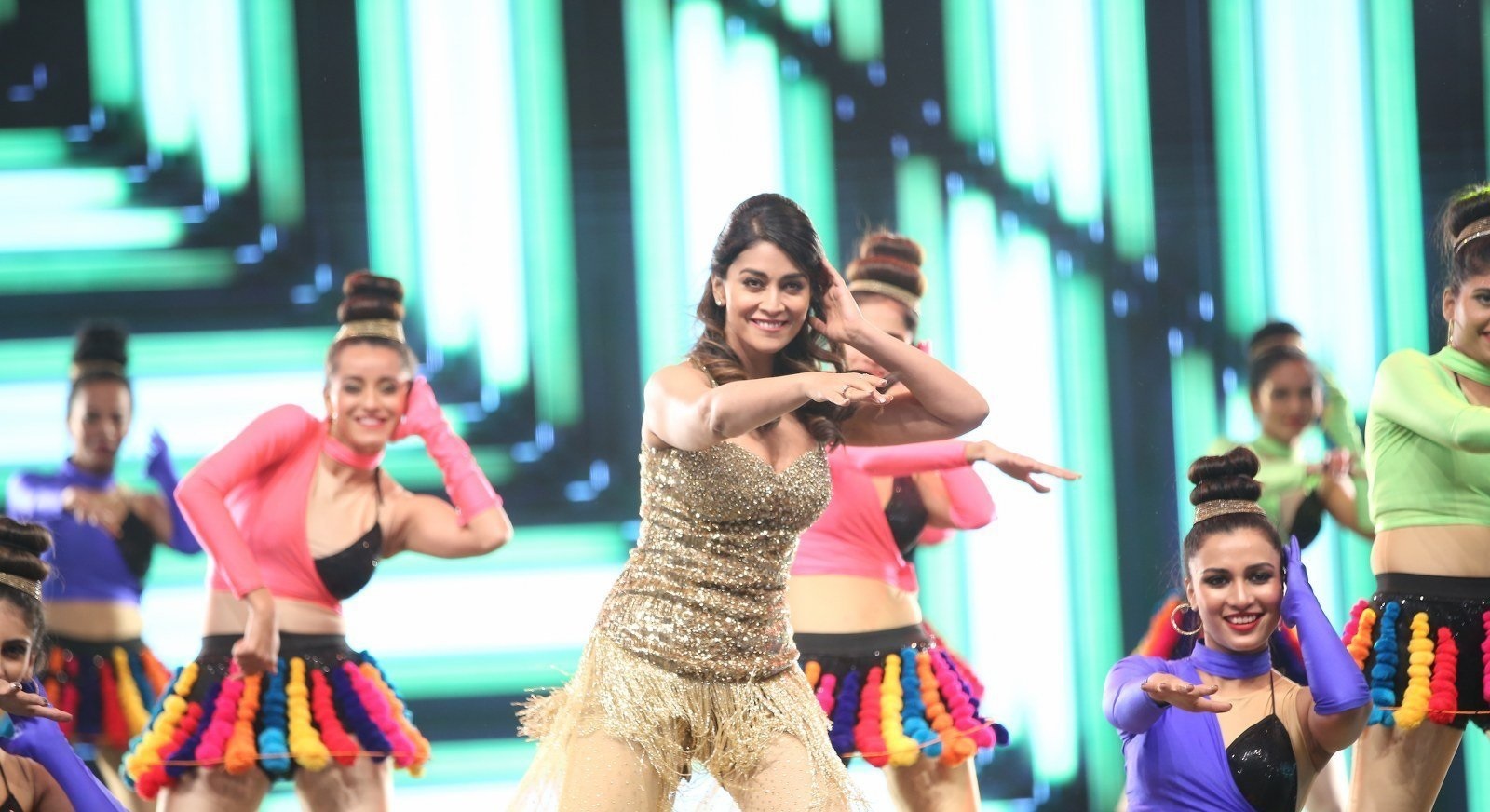 Actress Shriya Saran Hot Dance Stills From SIIMA Awards 2019 Set 3