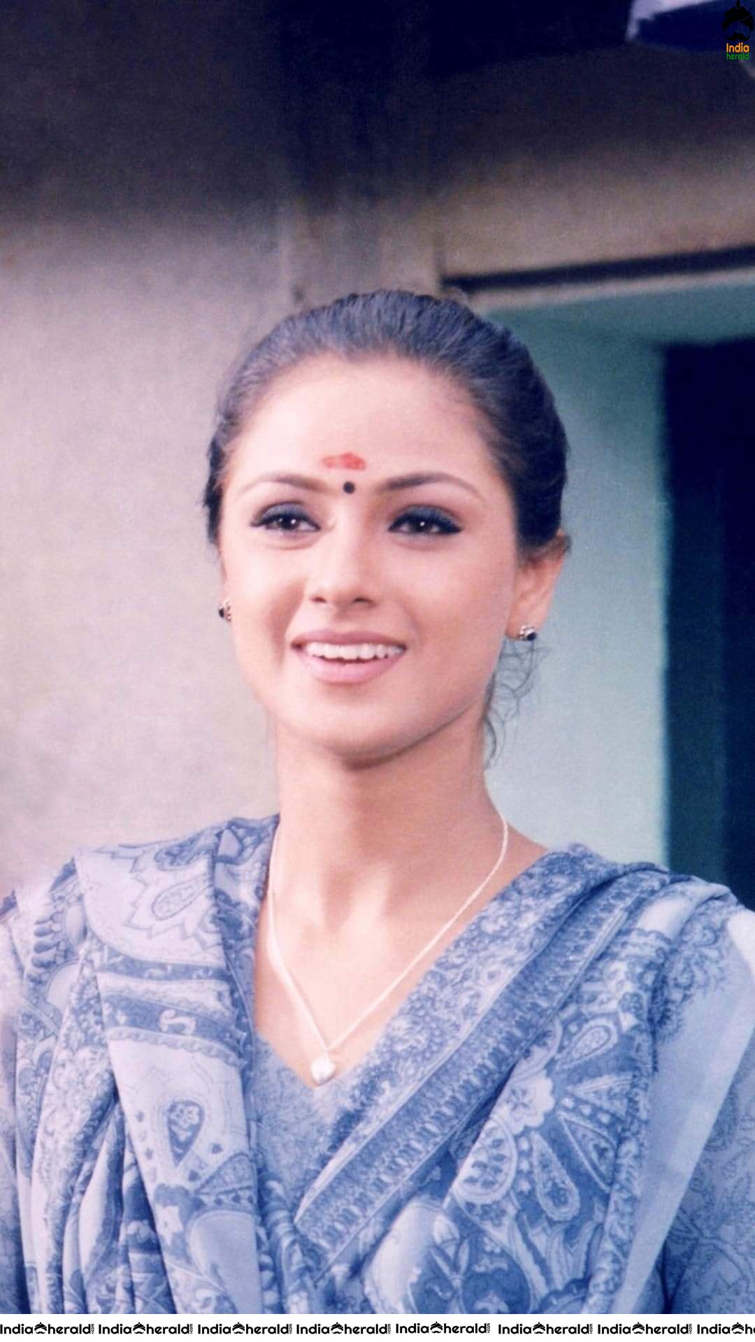 Actress Simran Rare Hot Photos Collection