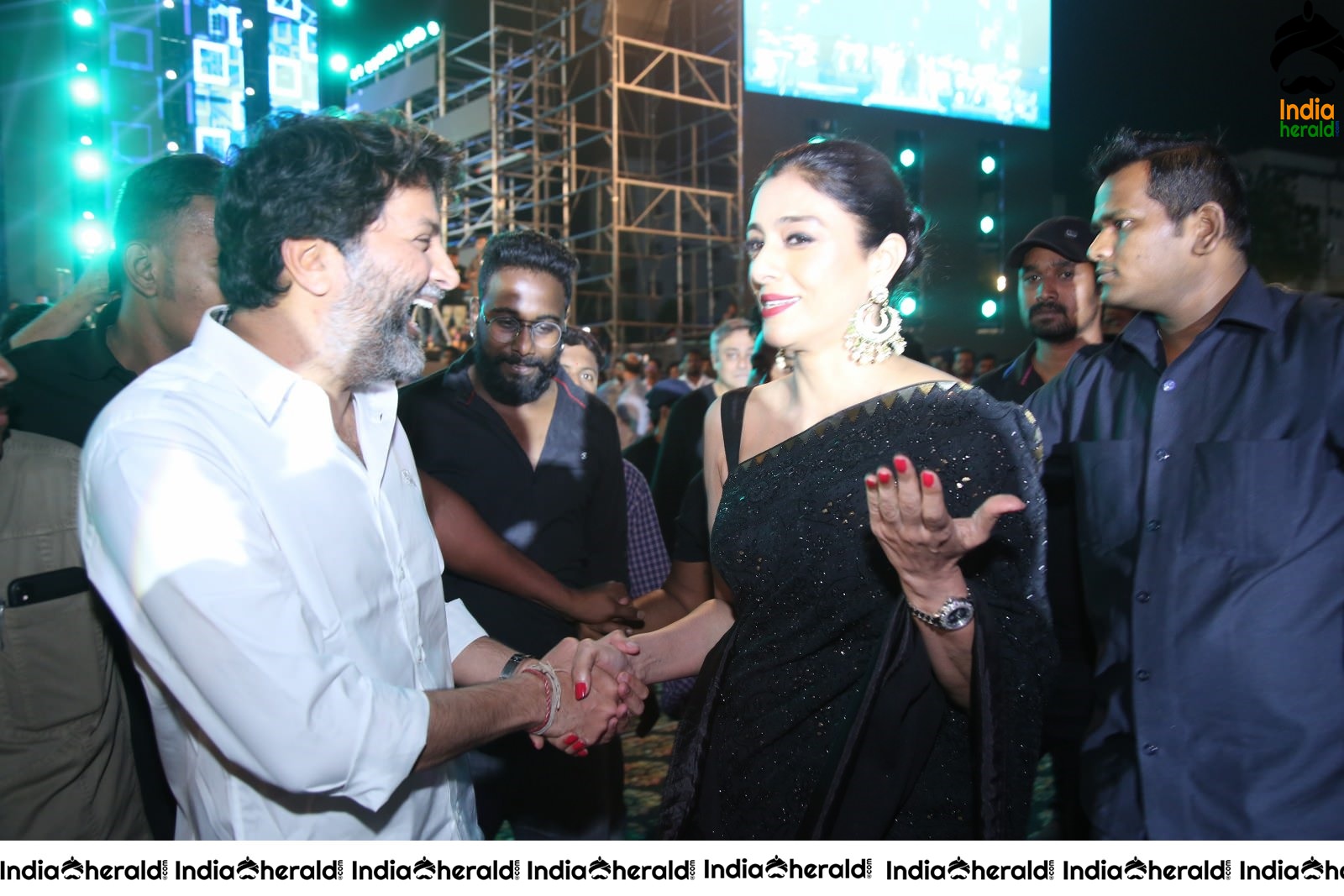 Actress Tabu welcomed by Trivikram Srinivas Set 1