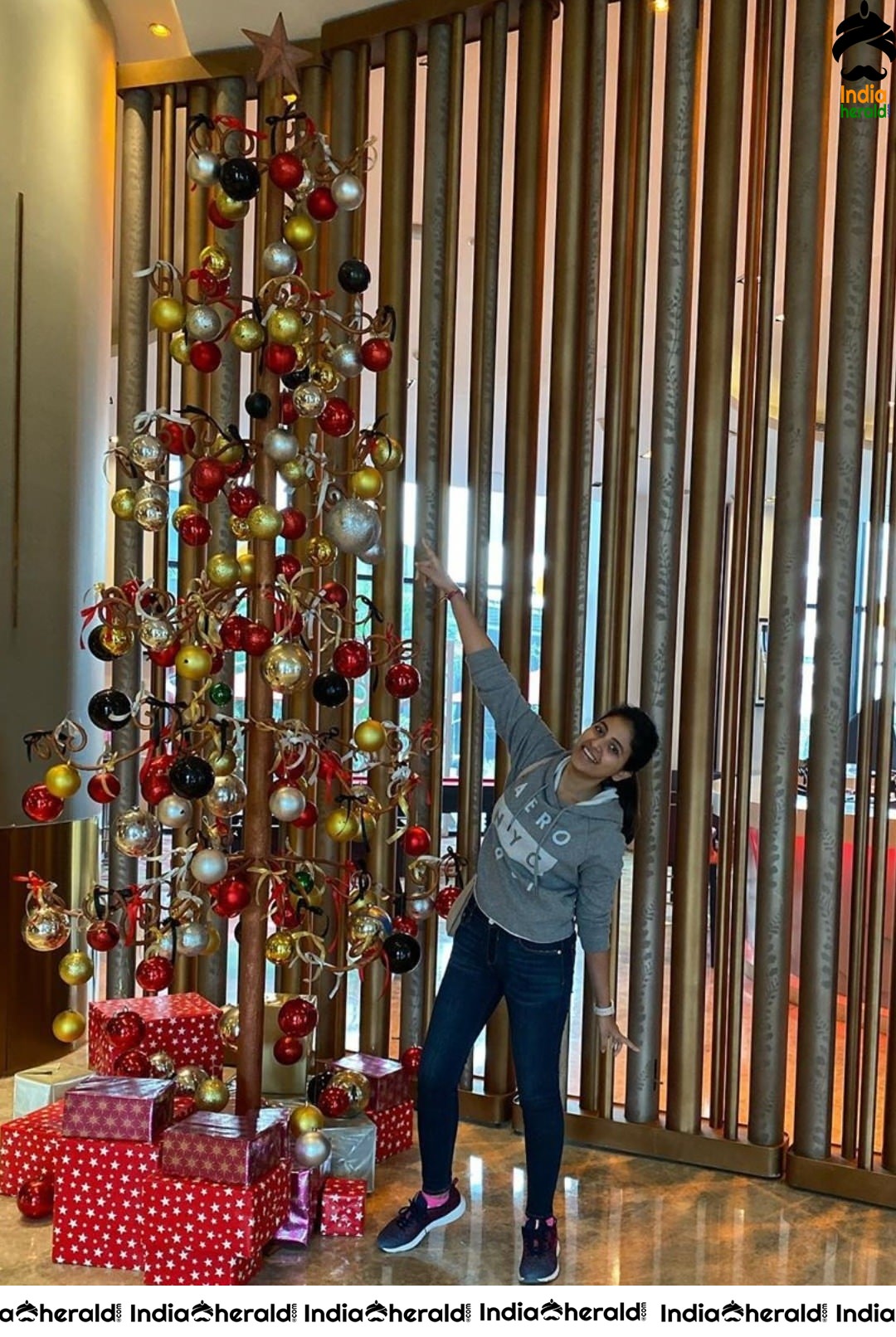 Actresses Enjoying their Christmas and Holidays
