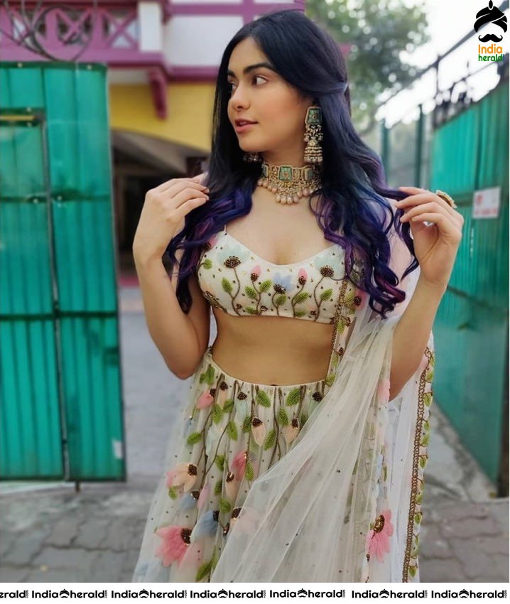 Adah Sharma Hot Cleavage Thighs and Chubby Waist Exposing Photos Set 1