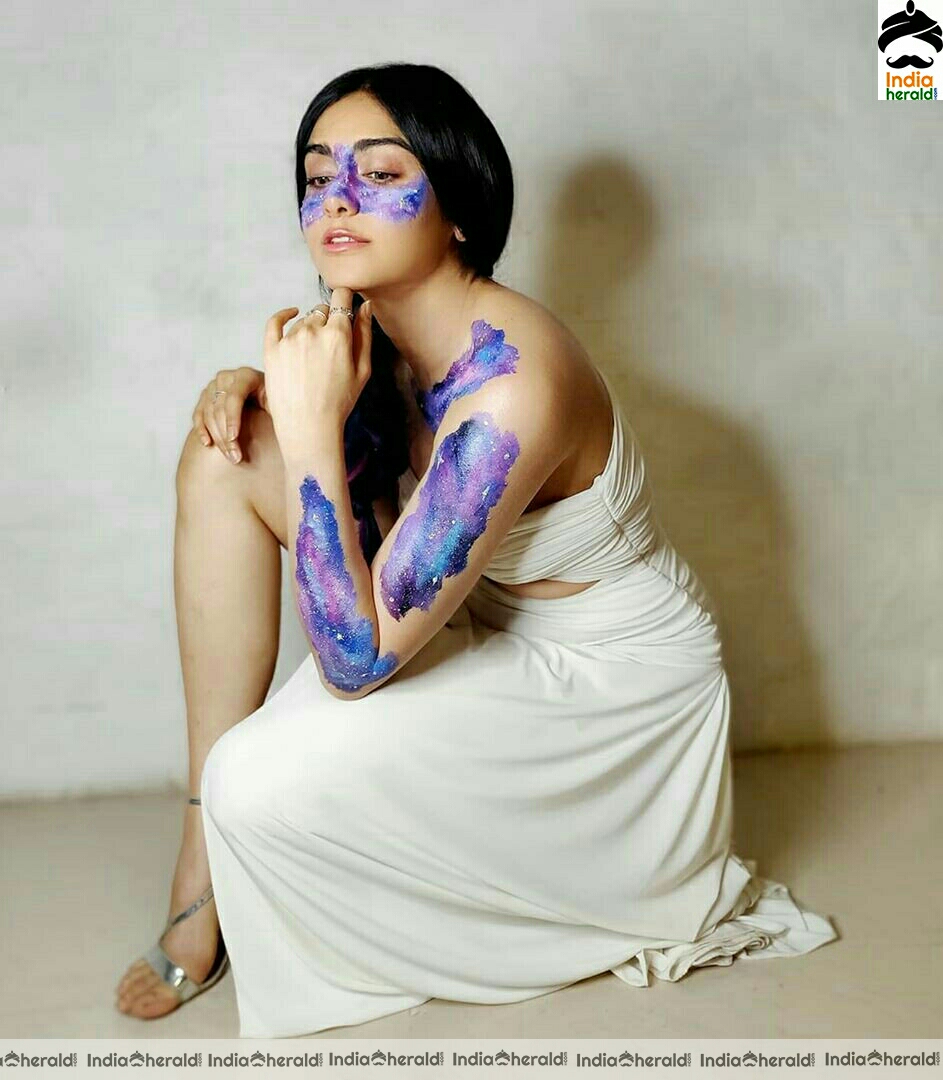 Adah Sharma Hot Sizzling Cleavage Show In White Attire