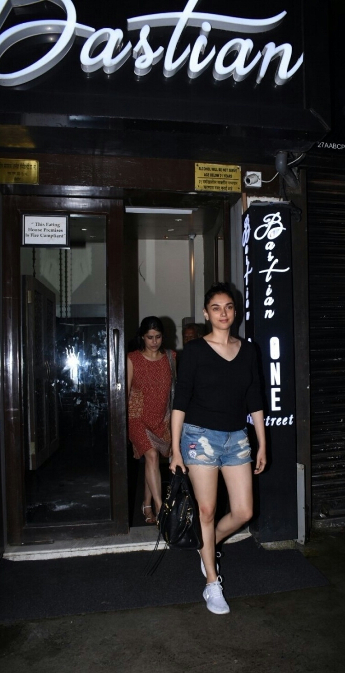 Aditi Rao Spotted In Sexy Thigh Revealing Shorts At Juhu